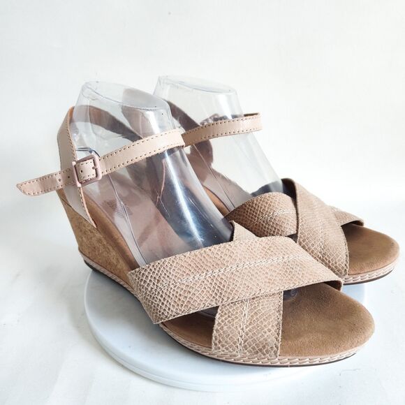 Clarks Sandals 10 Wide Helio Latitude Leather Embossed Snakeskin Wedge Strappy - Picture 2 of 10